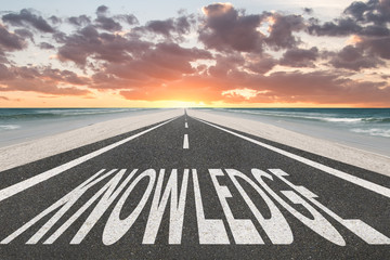 一个小土坡的标志