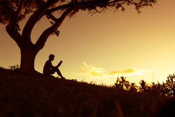 高速超重多少算超载