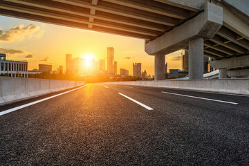 父亲的车能过户给儿子吗