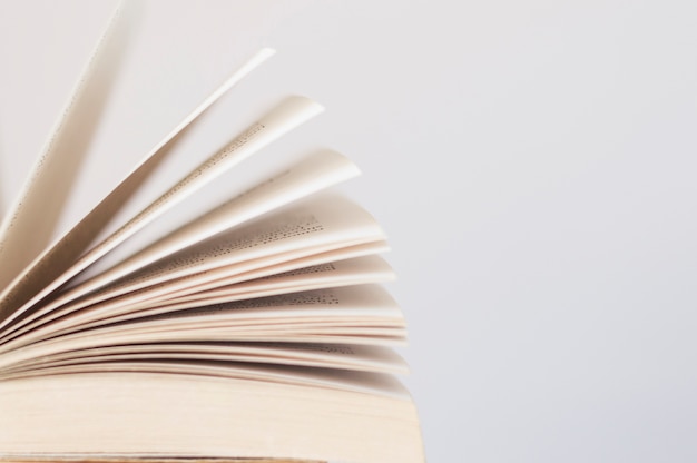 一个小土坡的标志